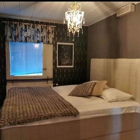 Own Private Room In A Big House! Luleå Extérieur photo