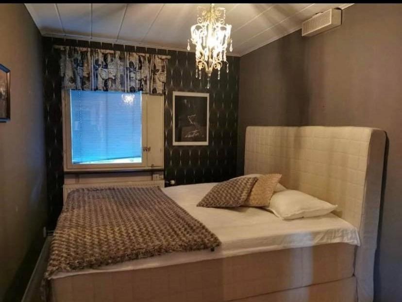 Own Private Room In A Big House! Luleå Extérieur photo
